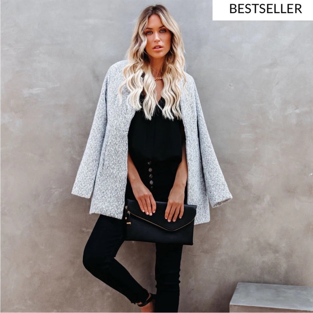 VICI TAYSHIA POCKETED COAT - HEATHER GREY - Picture 2 of 5